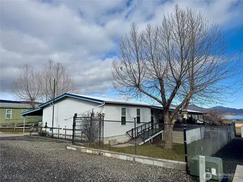 13567 Keller Ln E, Wilbur, WA 99185