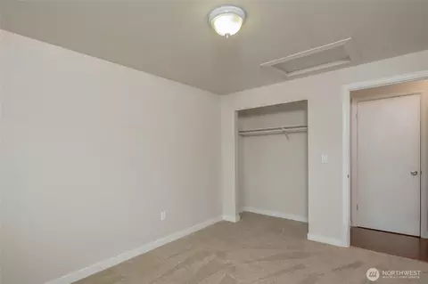 2852 Sun Mountain Dr, Enumclaw, WA 98022 photo 18