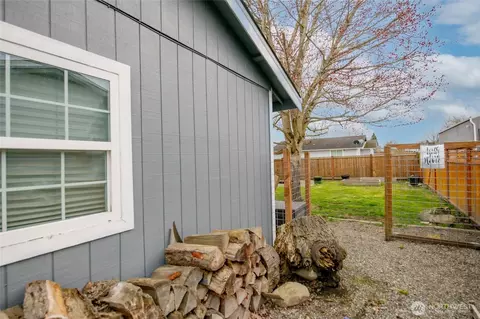 2852 Sun Mountain Dr, Enumclaw, WA 98022 photo 25