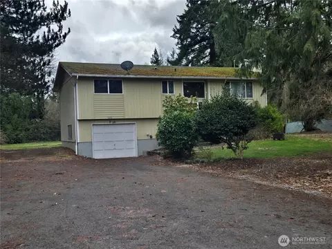 5602 152nd St E, Puyallup, WA 98375
