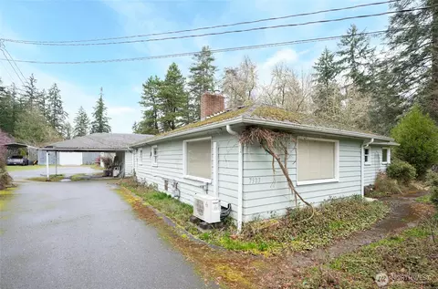 7323 Sehmel Dr NW, Gig Harbor, WA 98332