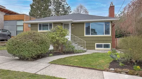 4719 SW Findlay St, Seattle, WA 98136