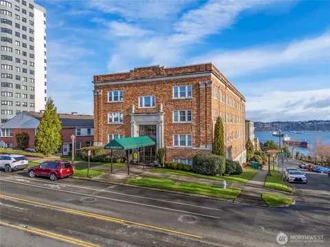 301 N Tacoma Ave #207, Tacoma, WA 98403