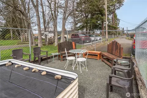 Exterior - 442 E Maple St, Sequim, WA 98382 photo 3 of 4