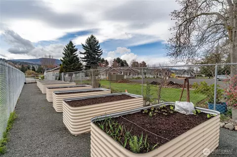 View/Area - 442 E Maple St, Sequim, WA 98382 photo 1 of 1