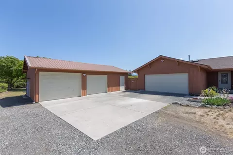243 Brazil Rd, Sequim, WA 98382 photo 4
