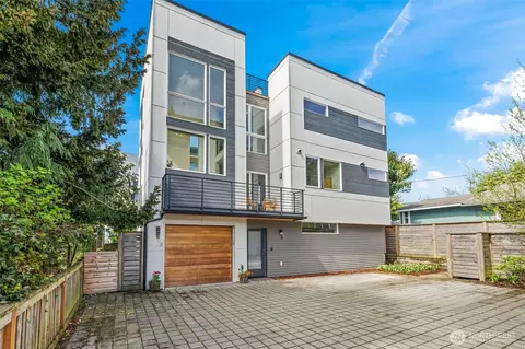 723 24th Ave S, Seattle, WA 98144