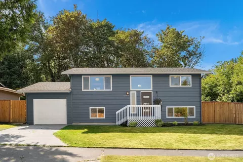 12399 105th Pl NE, Kirkland, WA 98034