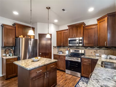 20124 42nd Ave E, Spanaway, WA 98387 photo 10