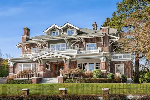 3105 Cascadia Ave S, Seattle, WA 98144