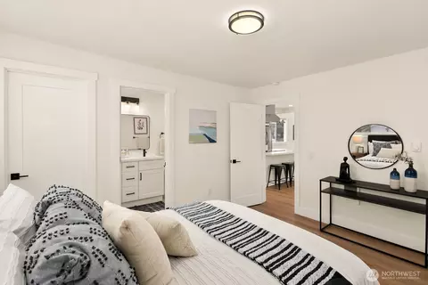 Bedroom - 1913 Colby Ave, Everett, WA 98201 photo 2 of 3