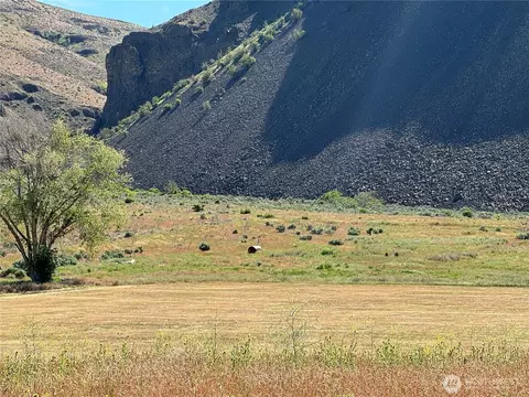 1074 Palisades Rd Lot #2, Palisades, WA 98845