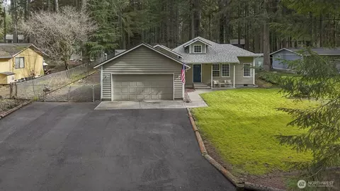 13723 Meadowlark Dr NW, Gig Harbor, WA 98329