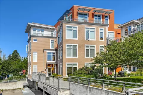 170 Harbor Square Loop NE #A205, Bainbridge Island, WA 98110