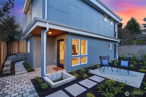 3535 Meridian Ave N, Seattle, WA 98103