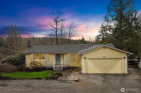 13517 246th Ave SE, Issaquah, WA 98027