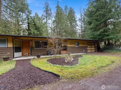 24325 SE Tiger Mountain Rd, Issaquah, WA 98027
