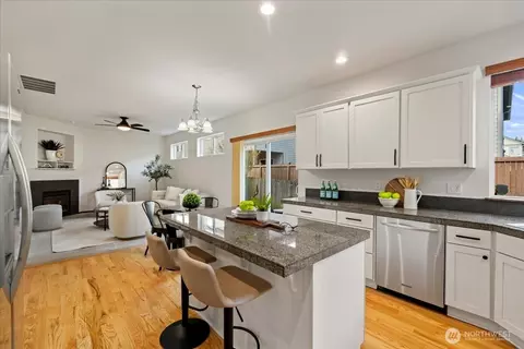 127 195th Pl SW, Bothell, WA 98012 photo 5