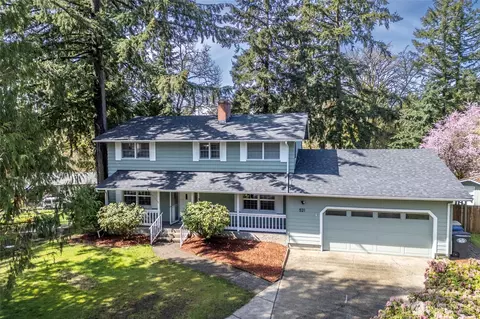 521 SE Titan Ct, Lacey, WA 98503