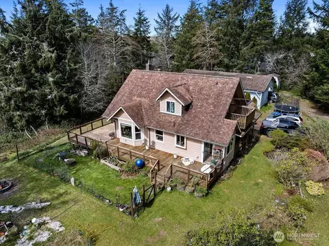 2703 221st Pl, Ocean Park, WA 98640