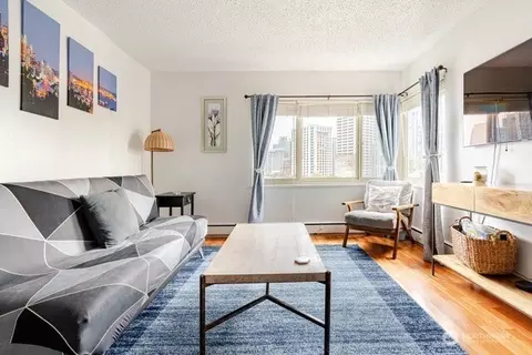 1400 Hubbell Pl #1404, Seattle, WA 98101