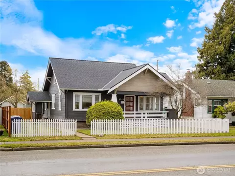 6240 S Oakes St, Tacoma, WA 98409