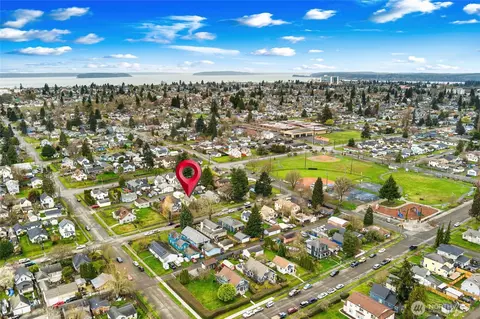 View/Area - 2418 Chestnut St, Everett, WA 98201 photo 5 of 5