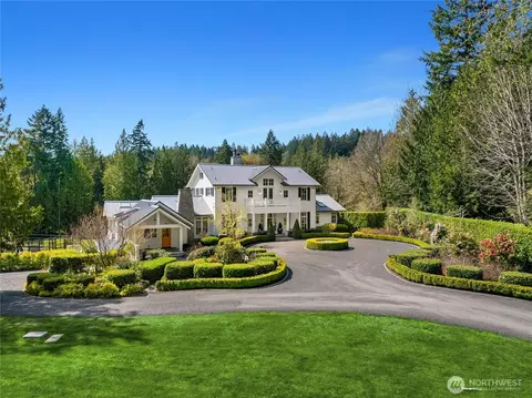 9625 9615 Summer Hill Ln NE, Bainbridge Island, WA 98110