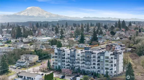 320 E 32nd St #301, Tacoma, WA 98404