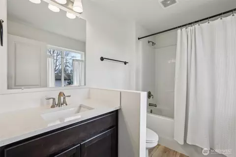 8311 Riverside Dr E, Sumner, WA 98390 photo 18