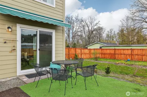 8311 Riverside Dr E, Sumner, WA 98390 photo 24
