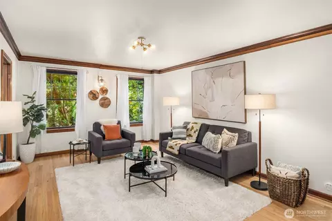 400 Boylston Ave E #110, Seattle, WA 98102