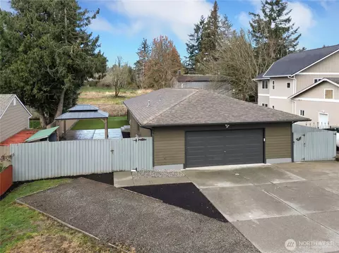 14621 42nd Ave S, Tukwila, WA 98168