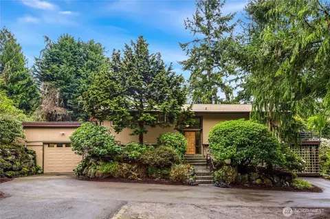 7222 38th Ave SW, Seattle, WA 98126