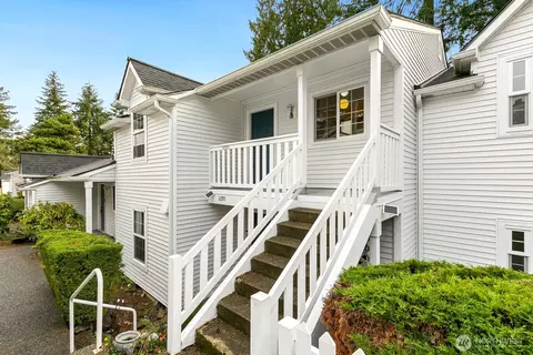 12389 SE 41st Ln #63, Bellevue, WA 98006