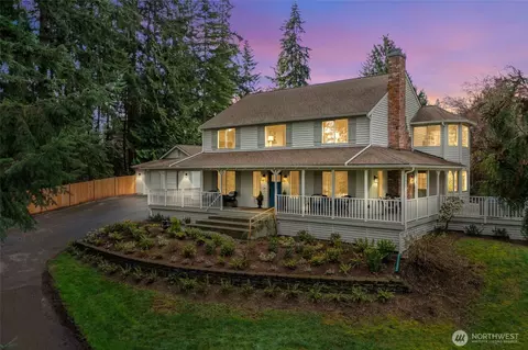 20624 W Richmond Rd, Bothell, WA 98021