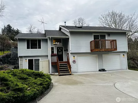 807 Union Ave, Steilacoom, WA 98388