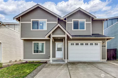 1938 Hardway Ln, Bremerton, WA 98312
