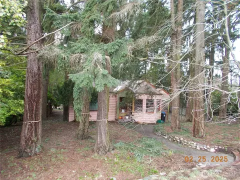 604 N 143rd St, Seattle, WA 98133