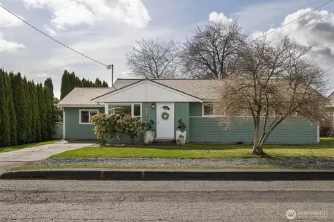 2261 Ferndale Ter, Ferndale, WA 98248