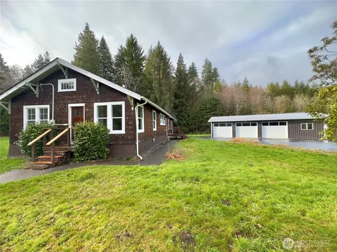 19 Vienna Rd, Aberdeen, WA 98520