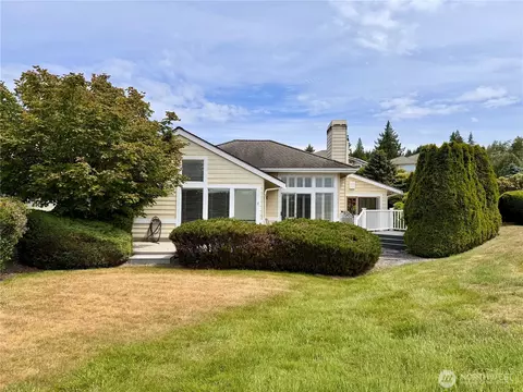 81 Windrose Dr, Port Ludlow, WA 98365
