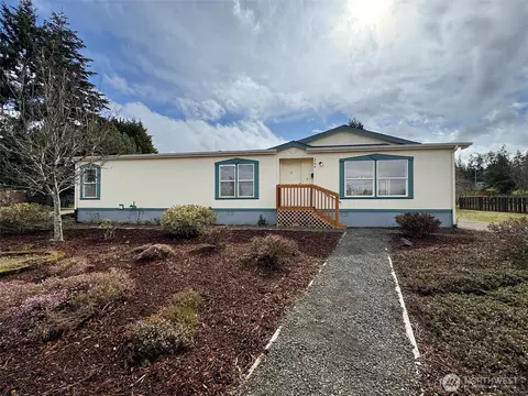 204 W Park Ave, Port Angeles, WA 98362
