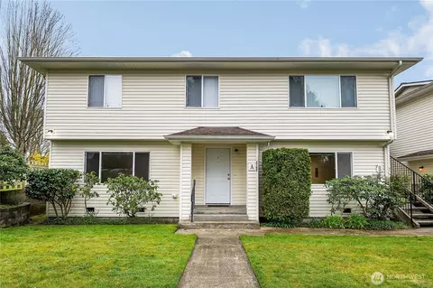 2102 Highland Ave #A, Everett, WA 98201