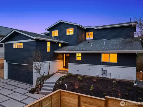 13550 39th Ave NE, Seattle, WA 98125