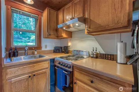 37 Huckleberry Way, Eastsound, WA 98245 photo 16