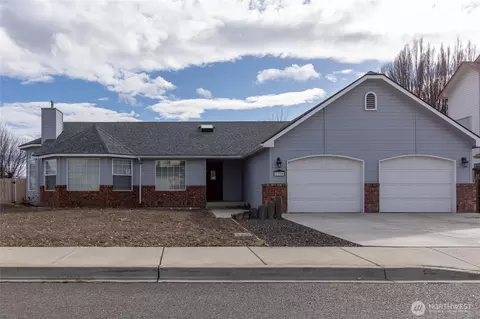 7320 Maree Ln, Yakima, WA 98908