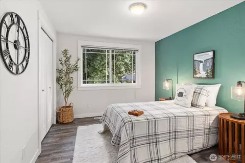 Bedroom - 20304 45th Dr SE, Bothell, WA 98012 photo 1 of 3