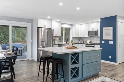 Kitchen - 20304 45th Dr SE, Bothell, WA 98012 photo 1 of 4