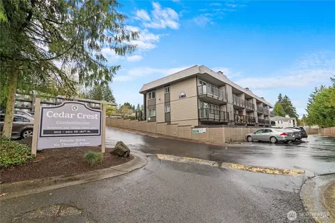 9523 NE 180th St #A206, Bothell, WA 98011